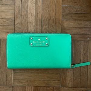 Kate Spade Kelly green large wallet